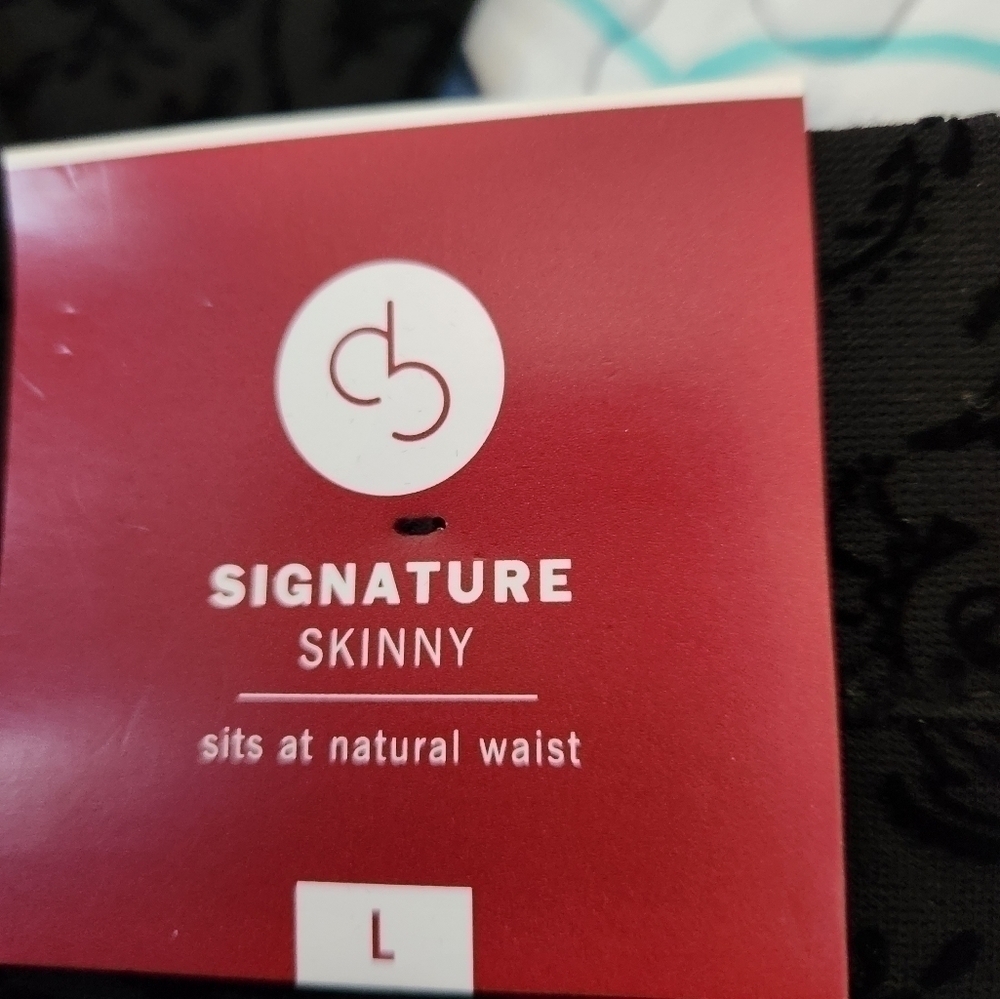 DB established womens pants - Picture 4 of 7